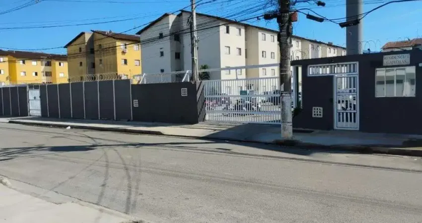 Apartamento com 2 dormitórios à venda, 55 m² por R$ 180.000,00 - Vila Antártica - Praia Grande/SP