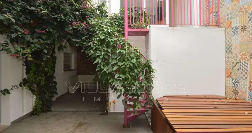 Casa com 3 dormitórios à venda, 210 m² por R$ 3.200.000,00 - Pinheiros - São Paulo/SP