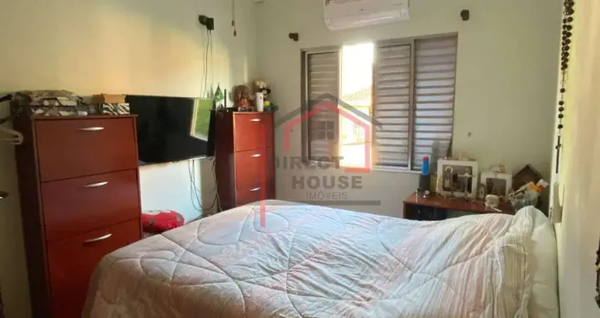 Casa de 220 m² com 4 quartos 2 vagas de garagem em Jardim Bonfiglioli  -  São Paulo
