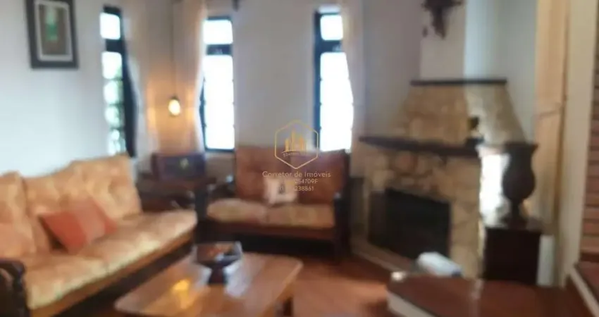 Casa com 4 Quartos(4 Suítes) à Venda, 600 m² por R$ 1.980.00
