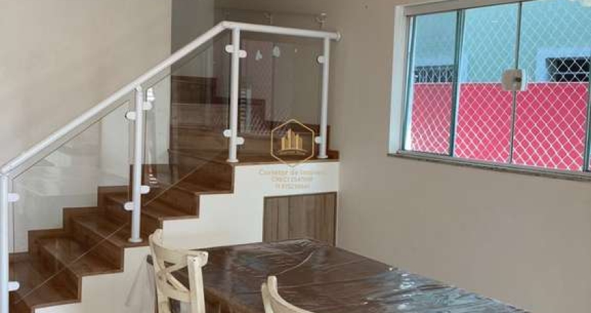 Casa à venda com 3 dormitórios(1 suíte) por R$ 640.000