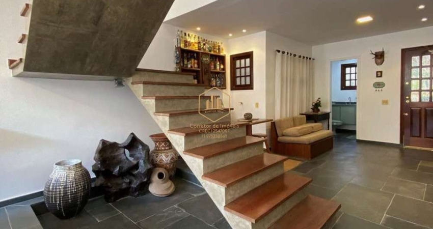 Casa em condomínio à Venda por 1.500.000, com 4 dormitórios