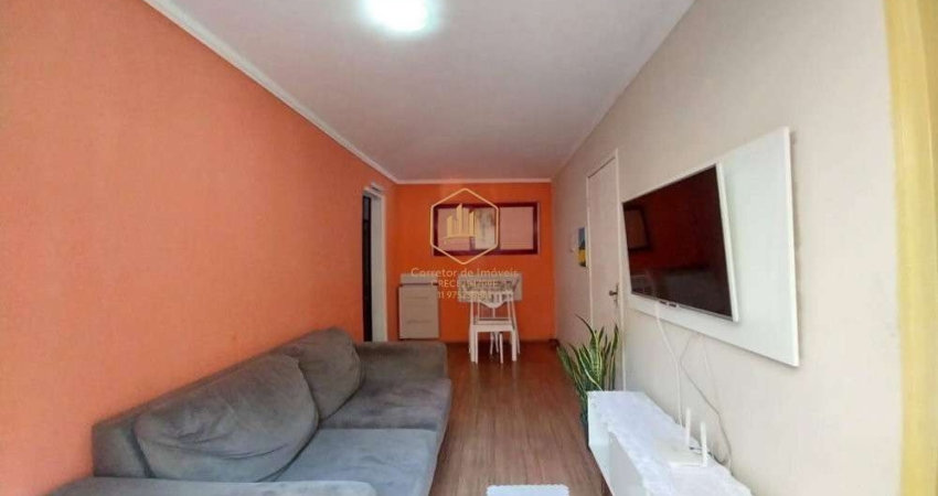Apartamento com 3 dormitórios à venda, 70 m² por R$ 250.000,