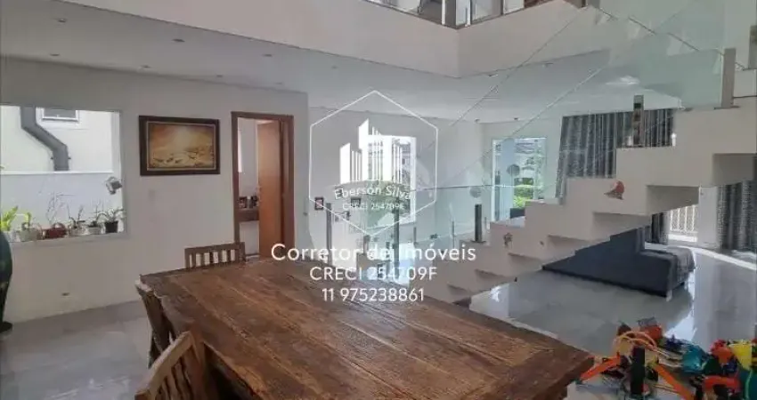 Casa em condomínio fechado com 3 quartos à venda no Jardim Caiapia, Cotia