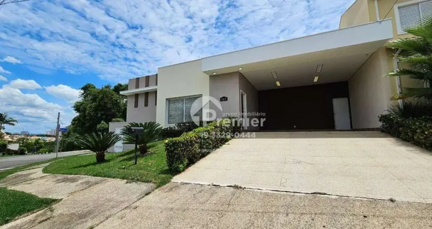 Casa com três suítes e amplo quintal no Condomínio Portal dos Ipês em Indaiatuba