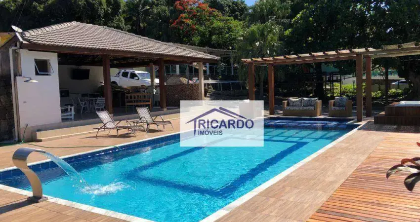 Casa com 4 quartos à venda na Rua da Padroeira, Veloso, Ilhabela