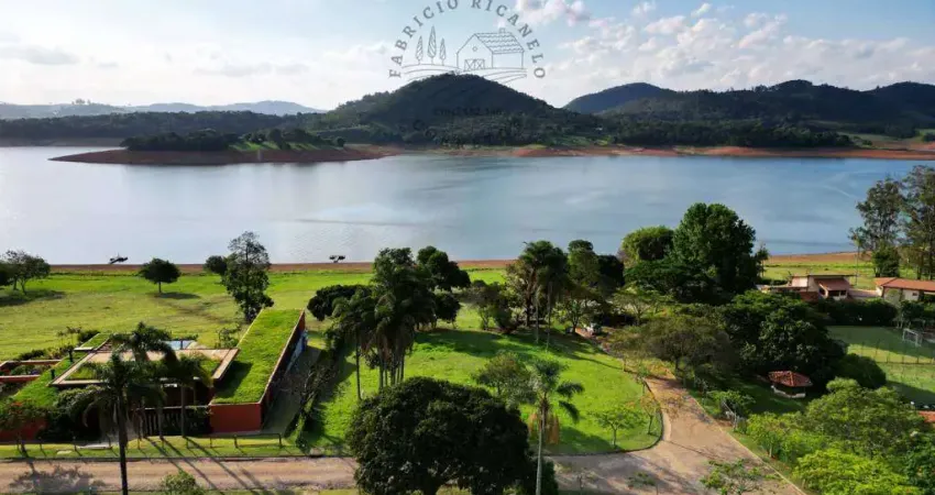 Lote pé na água à venda no condomínio ponta das castanheiras em piracaia-sp