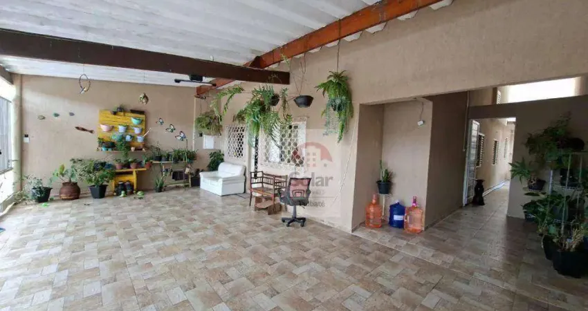 Casa com 3 dormitórios à venda, 170 m² por R$ 380.000,00 - Jardim Jaraguá - Taubaté/SP