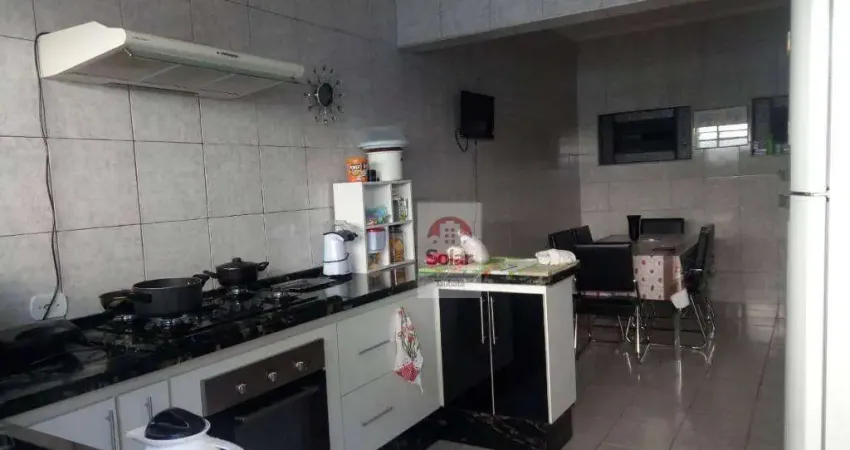 Casa com 3 dormitórios à venda, 200 m² por R$ 600.000,00 - Jardim Ana Emilia - Taubaté/SP