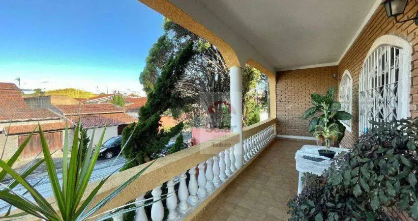 Casa com 4 dormitórios à venda, 200 m² por R$ 650.000,00 - Jardim das Nações - Taubaté/SP
