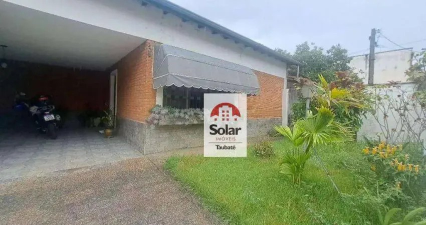 Casa com 3 dormitórios à venda, 142 m² por R$ 700.000,00 - Centro - Pindamonhangaba/SP
