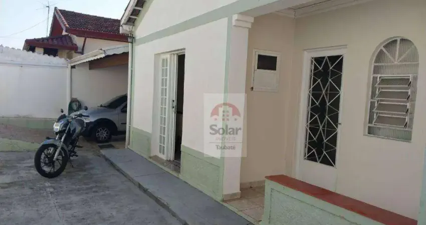 Casa com 3 dormitórios à venda, 180 m² por R$ 400.000,00 - Jardim Bela Vista - Taubaté/SP