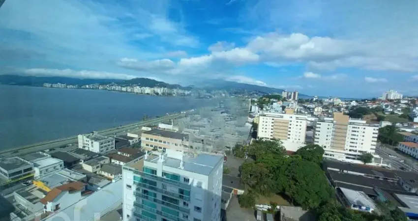 Apartamento com 3 quartos à venda na Rua Santos Saraiva, 238, Capoeiras, Florianópolis
