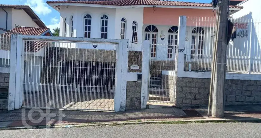 Casa com 3 quartos à venda na Rua Almirante Carlos da Silveira Carneiro, 257, Agronômica, Florianópolis