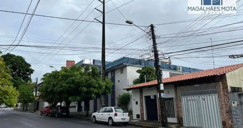 Casa com 4 dormitórios à venda, 180 m² por R$ 690.000,00 - Dionisio Torres - Fortaleza/CE