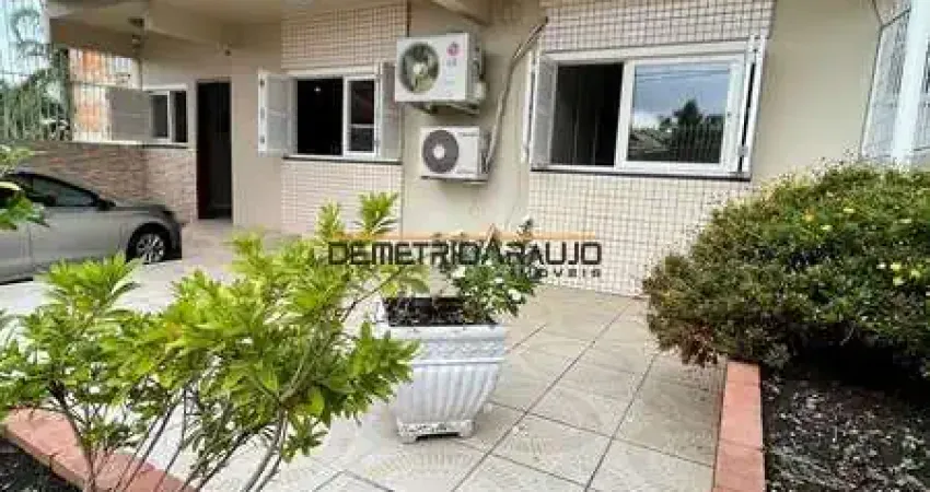 Casa com 2 quartos à venda na Rua Gaviões, 1099, Jardim Algarve, Alvorada