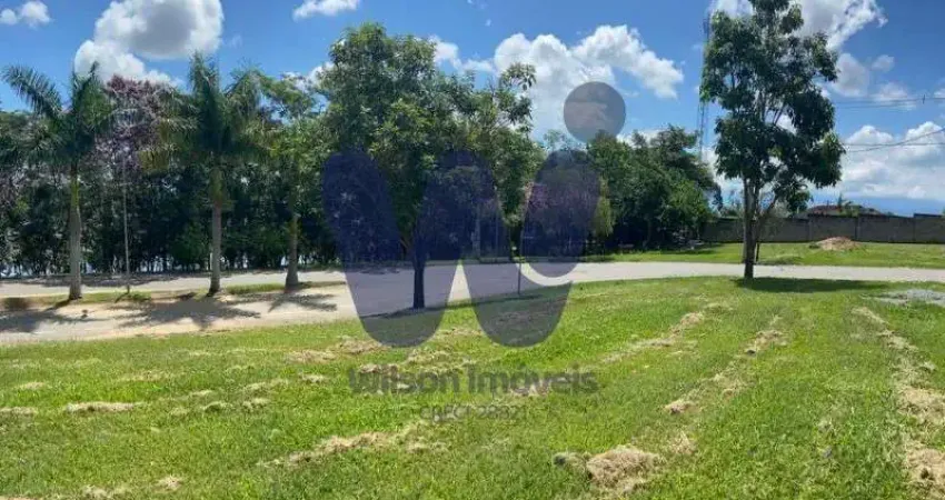 Terreno em condomínio fechado à venda no Loteamento Residencial Reserva dos Lagos, Pindamonhangaba