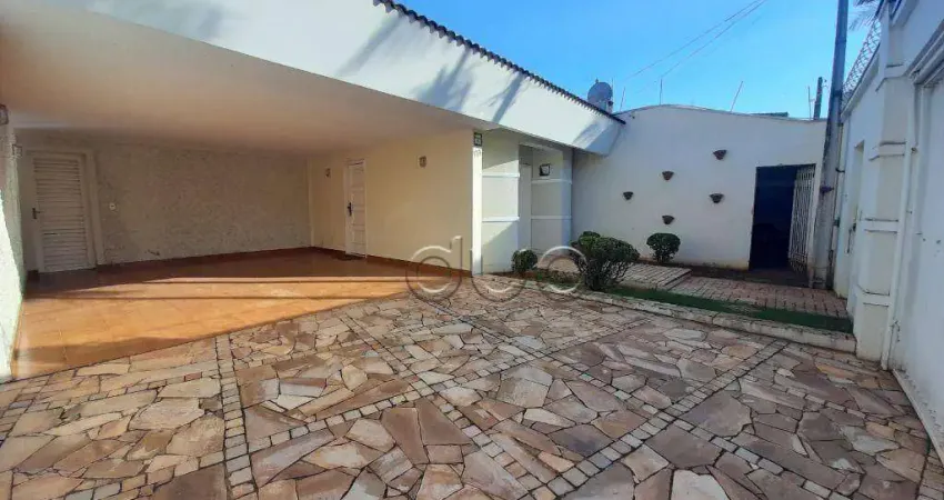 Casa com 3 dormitórios à venda, 356 m² por R$ 1.800.000,00 - Vila Independência - Piracicaba/SP