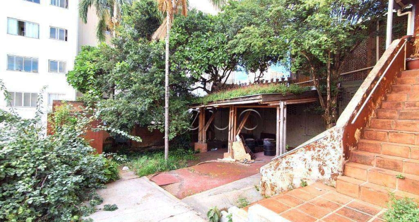 Casa com 3 dormitórios à venda, 170 m² por R$ 790.000,00 - Centro - Piracicaba/SP