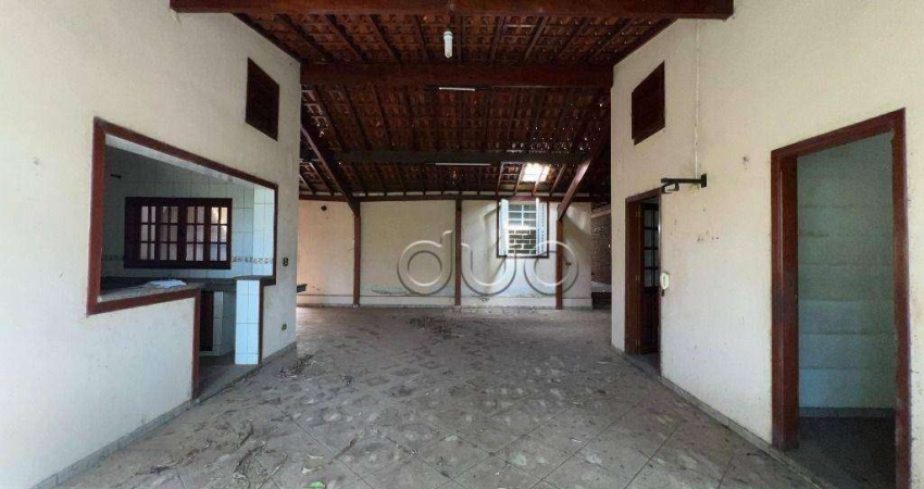 Casa à venda em Piracicaba, bairro Paulista com 3 quartos, 272 m² por R$ 480.000,00