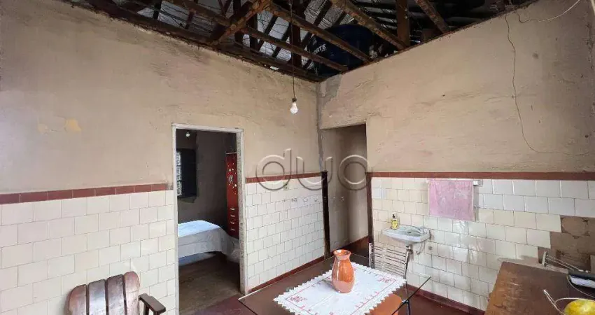 Casa à venda em Piracicaba no Centro com 2 quartos, 150 m² por R$ 370.000,00