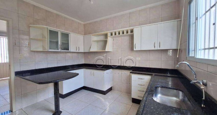 Casa com 3 dormitórios para alugar, 138 m² por R$ 3.090,30/mês - Vila Independência - Piracicaba/SP