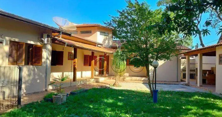 Casa com 3 dormitórios à venda, 220 m² por R$ 900.000,00 - Nova Piracicaba - Piracicaba/SP