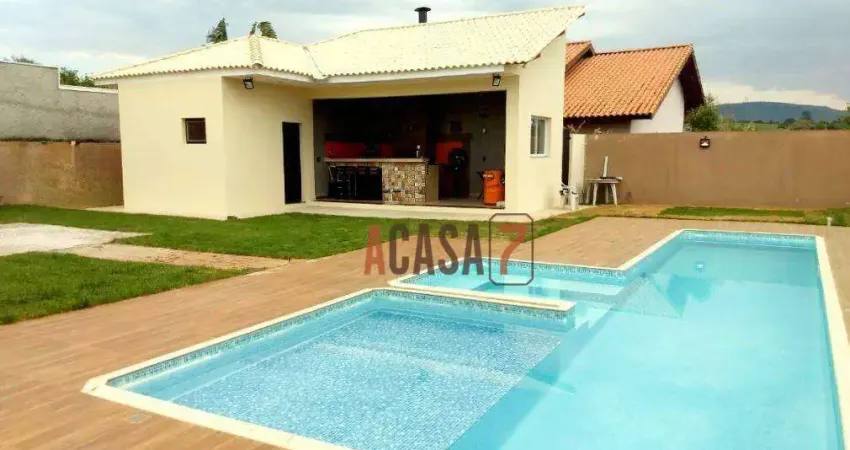 Casa com 4 quartos - Condomínio Saint Charbel - Araçoiaba da Serra/SP