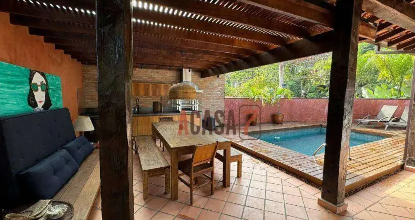 Casa com 3 quartos - Praia de Santiago - São Sebastião/SP