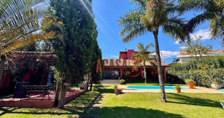 Casa no Condomínio Village Ipanema - Térrea com piscina.