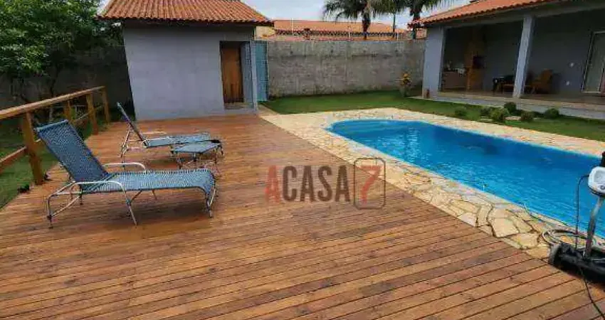 Chácara com 3 quartos - Bosque dos Eucaliptos - Araçoiaba da Serra/SP