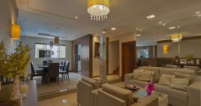 Aspen Park - Sobrado com 4 quartos (1 suite) - 4 vagas de garagem!
