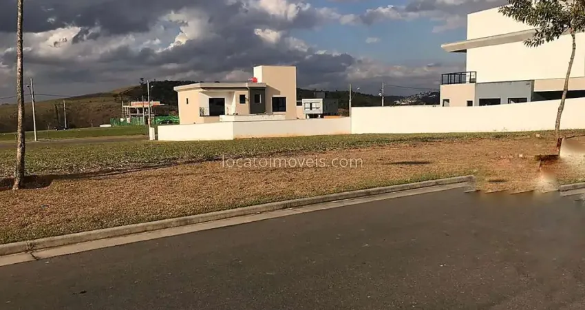 Terreno 100% plano com 450 m2 no condominio alphaville em juiz de fora