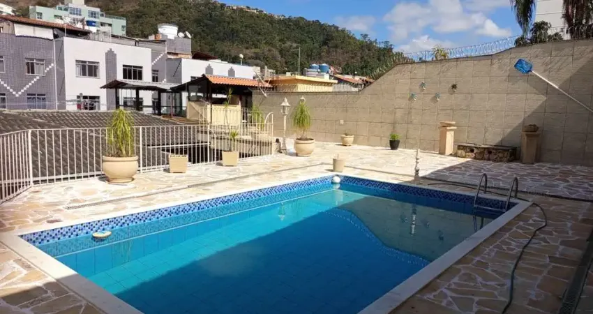 Casa em condomínio fechado com 4 quartos à venda na Rua Quintino Bocaiúva, 236, Jardim Glória, Juiz de Fora