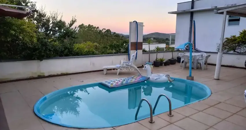 Casa com 3 quartos à venda na Rua Fortaleza, Parque Jardim da Serra, Juiz de Fora