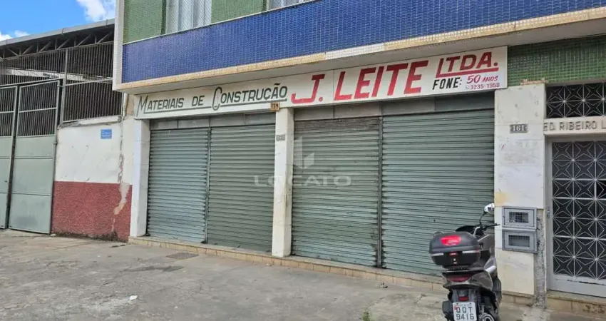 Ponto comercial para alugar na Rua Doutor José Rafael de Souza Antunes, 159, Lourdes, Juiz de Fora