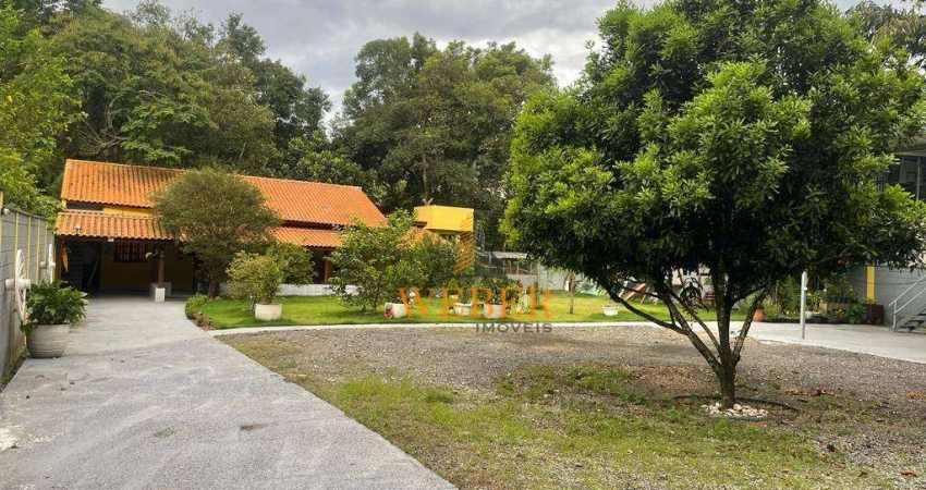 Casa com 2 quartos à venda na Avenida Vasco Massafeli, Jardim Maria Tereza, Cotia