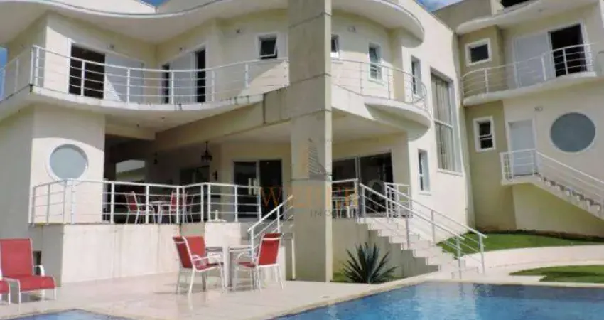 Jd Colonial - Nova, moderna, 4 suítes e 7 vagas cobertas!