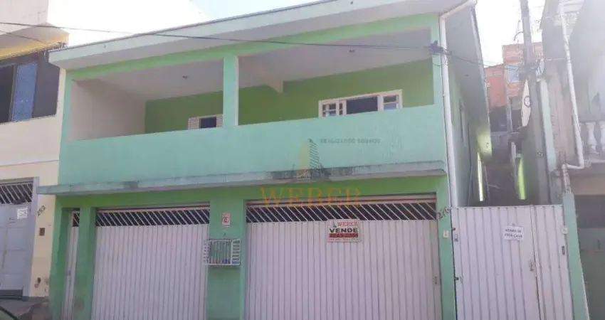 Ótima casa em Cotia