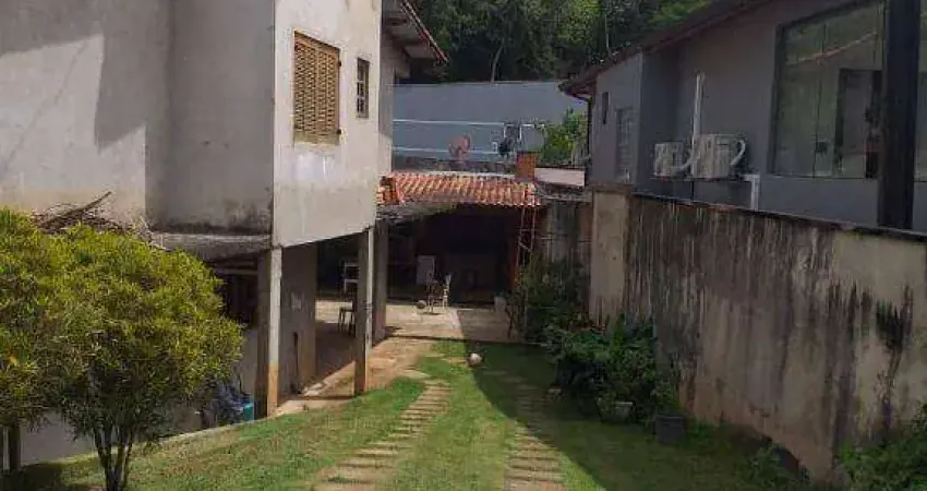 Sobrado com 3 dormitórios à venda, 225 m² por r$ 550.000,00 - jardim santa rita - embu das artes/sp