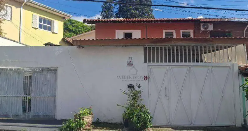 Sobrado com 2 casas e espaço gourmet – ideal para moradia e renda