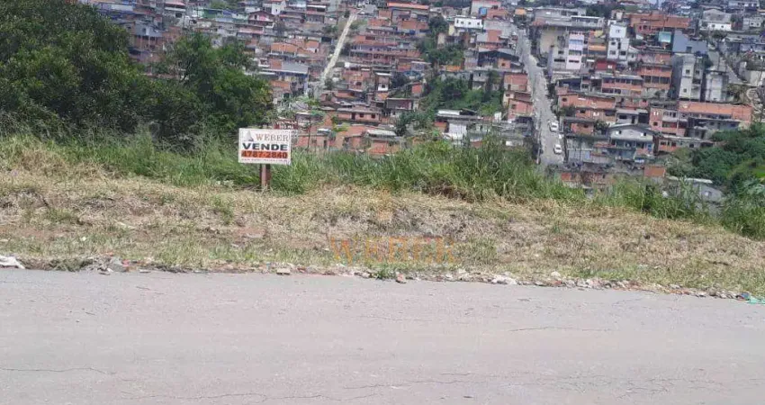 Terreno à venda na Rua Ipiau, Jardim Araruama, Cotia