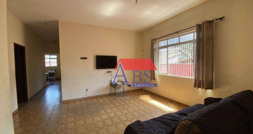 Casa com 3 quartos à venda na Rua Maranhão, Vila Santa Rosa, Cubatão