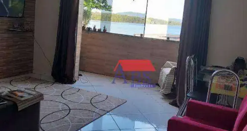 Sobrado com 3 dormitórios à venda, 133 m² por R$ 530.000,00 - Vila Caraguata - Cubatão/SP