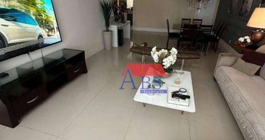 Apartamento 03 dormitorios com dep de empregada em Santos