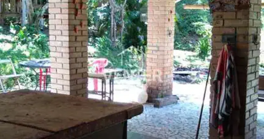 Chácara à venda por R$520.000,00 - Alto do Piracuama, Pindamonhangaba-SP