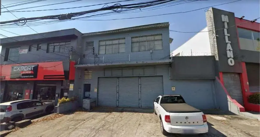 Prédio bem localizado na av. washington luís - sto amaro /zona sul