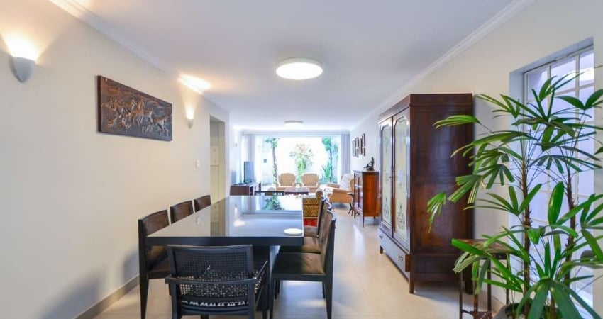 Casa tipo para venda com 3 quartos, sendo 1 suíte, 200m²