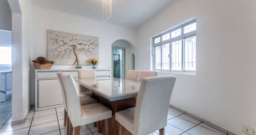 Casa tipo para venda com 5 quartos, sendo 1 suíte, 388m²
