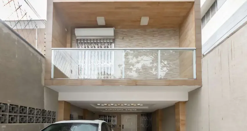 Sobrado para venda em Alto da Lapa com 4 quartos, sendo 4 suítes, 200m²